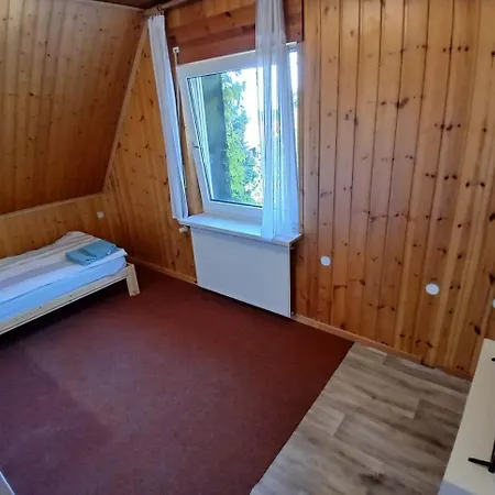 Livingroom Gmbh Kan2 Fuer 6 Personen * Salzgitter