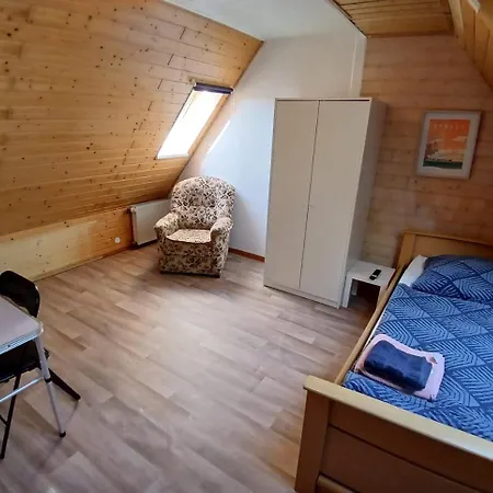 Livingroom Gmbh Kan2 Fuer 6 Personen