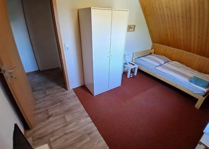 Livingroom Gmbh Kan2 Fuer 6 Personen Salzgitter