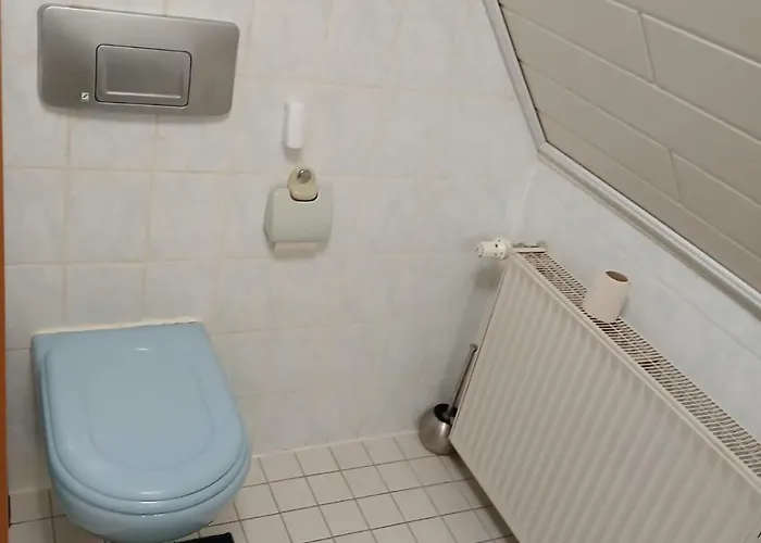 Livingroom Gmbh Kan2 Fuer 6 Personen * Salzgitter